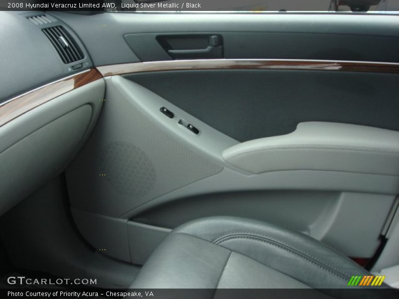 Liquid Silver Metallic / Black 2008 Hyundai Veracruz Limited AWD