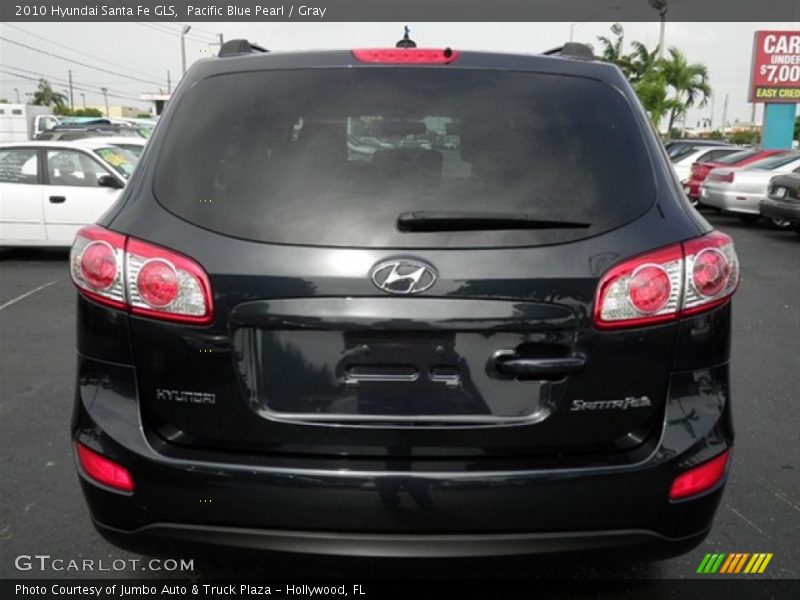 Pacific Blue Pearl / Gray 2010 Hyundai Santa Fe GLS