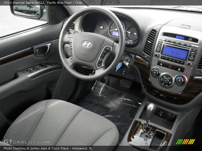 Pacific Blue Pearl / Gray 2010 Hyundai Santa Fe GLS