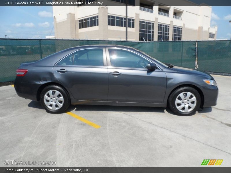 Magnetic Gray Metallic / Ash Gray 2010 Toyota Camry LE