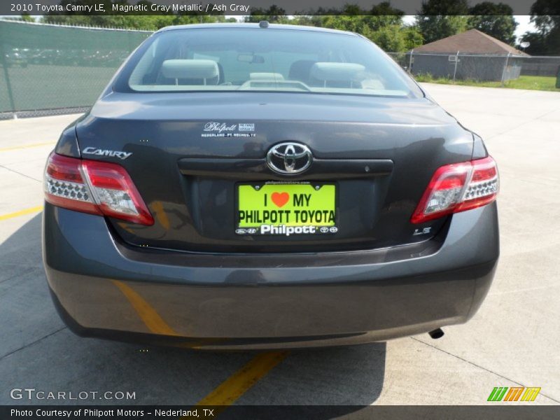 Magnetic Gray Metallic / Ash Gray 2010 Toyota Camry LE