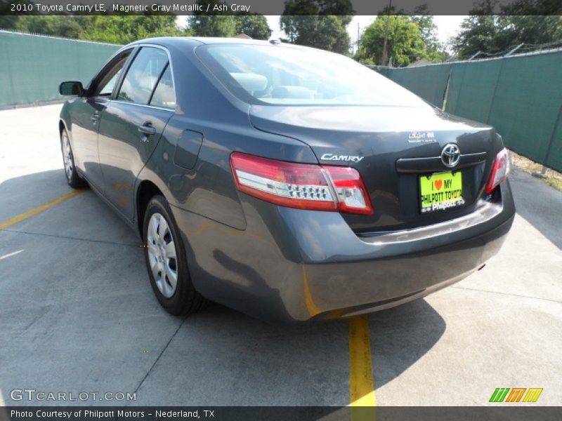 Magnetic Gray Metallic / Ash Gray 2010 Toyota Camry LE