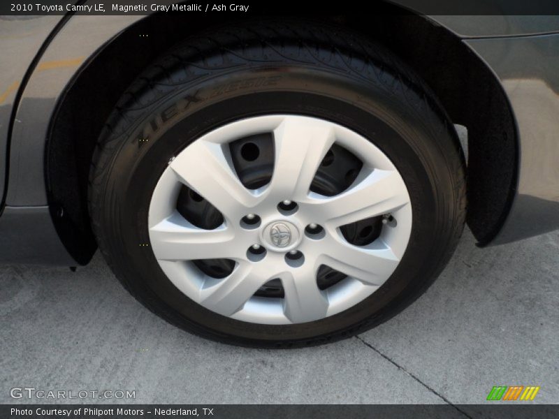 Magnetic Gray Metallic / Ash Gray 2010 Toyota Camry LE