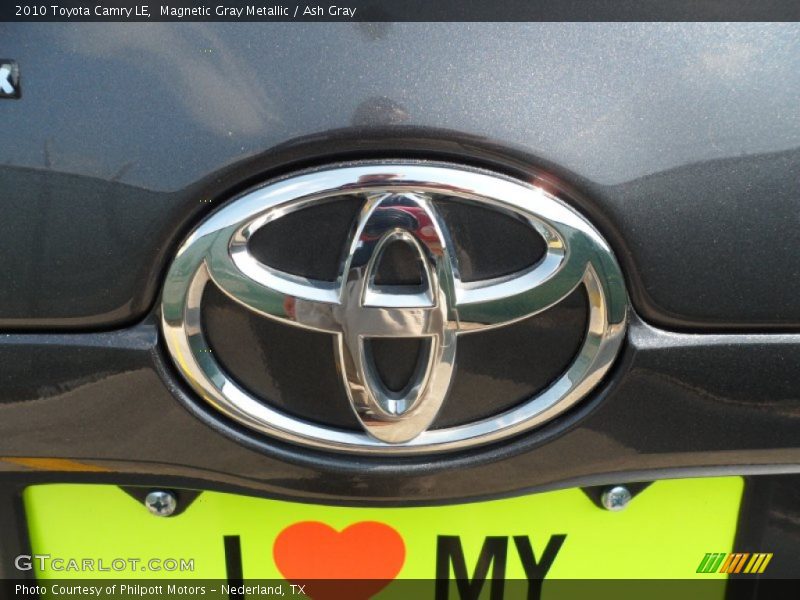 Magnetic Gray Metallic / Ash Gray 2010 Toyota Camry LE