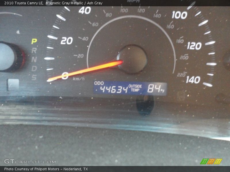 Magnetic Gray Metallic / Ash Gray 2010 Toyota Camry LE