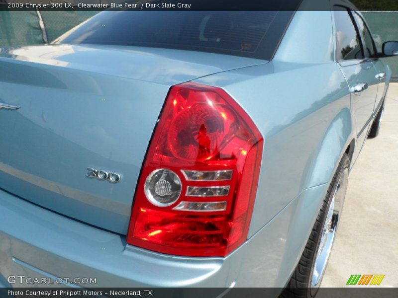 Clearwater Blue Pearl / Dark Slate Gray 2009 Chrysler 300 LX