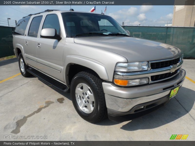 Silver Birch Metallic / Gray/Dark Charcoal 2005 Chevrolet Suburban 1500 LT