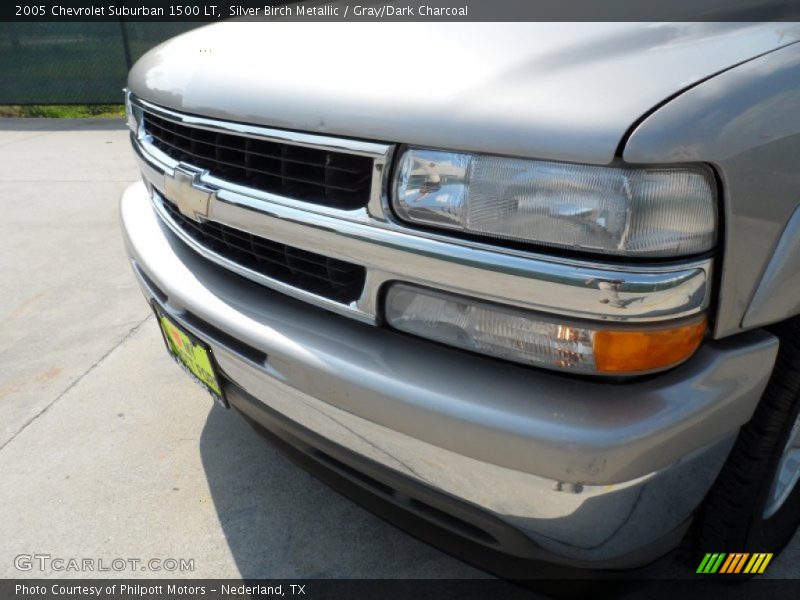 Silver Birch Metallic / Gray/Dark Charcoal 2005 Chevrolet Suburban 1500 LT