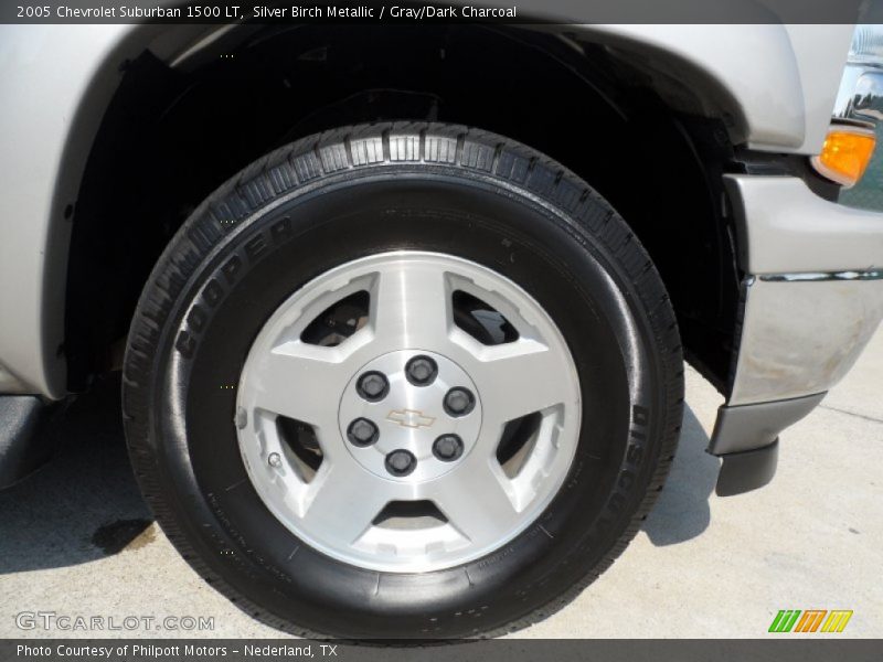 Silver Birch Metallic / Gray/Dark Charcoal 2005 Chevrolet Suburban 1500 LT