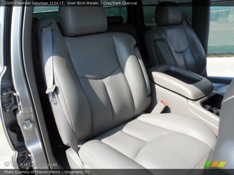 Silver Birch Metallic / Gray/Dark Charcoal 2005 Chevrolet Suburban 1500 LT