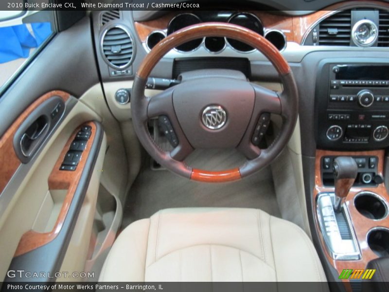 White Diamond Tricoat / Cashmere/Cocoa 2010 Buick Enclave CXL