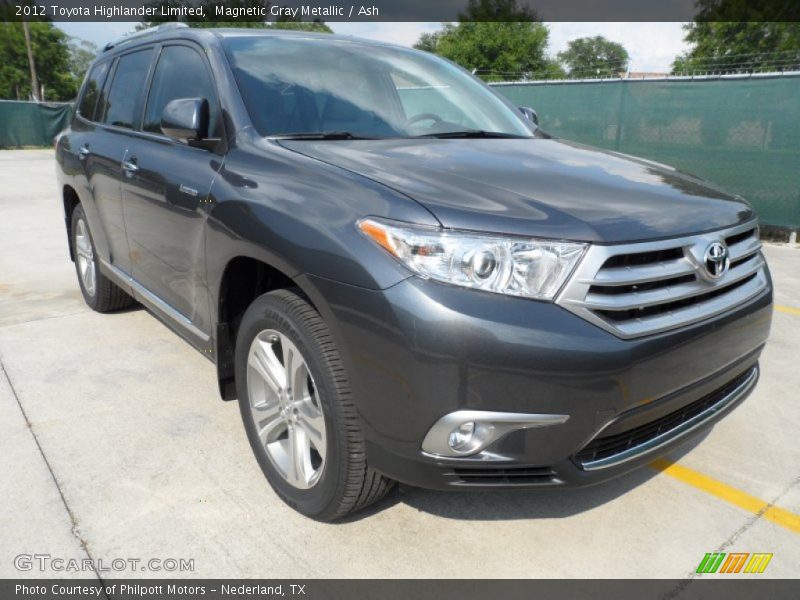 Magnetic Gray Metallic / Ash 2012 Toyota Highlander Limited
