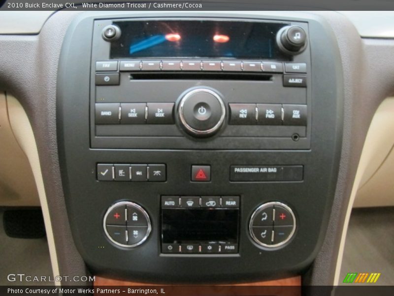 White Diamond Tricoat / Cashmere/Cocoa 2010 Buick Enclave CXL