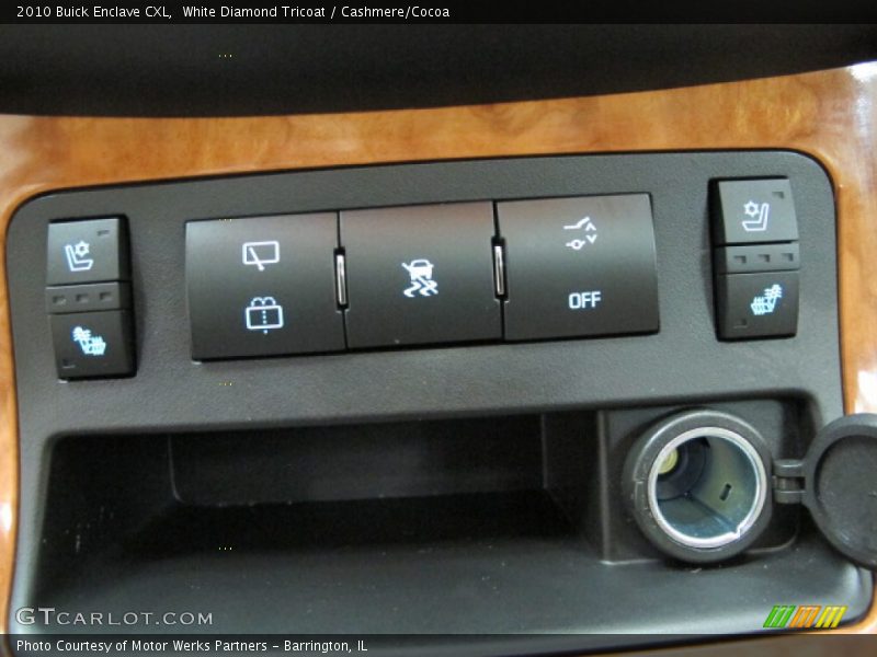 White Diamond Tricoat / Cashmere/Cocoa 2010 Buick Enclave CXL
