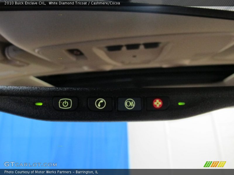 White Diamond Tricoat / Cashmere/Cocoa 2010 Buick Enclave CXL