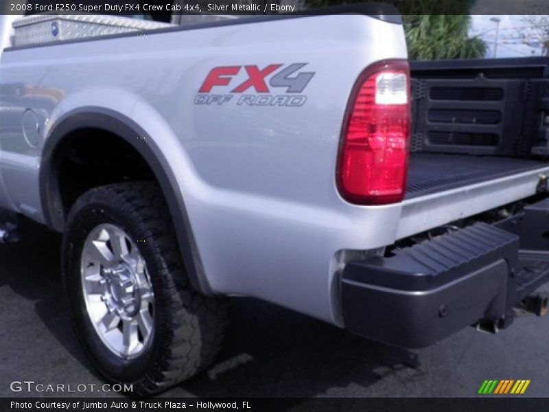 Silver Metallic / Ebony 2008 Ford F250 Super Duty FX4 Crew Cab 4x4