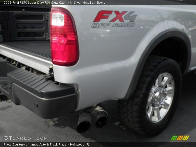 Silver Metallic / Ebony 2008 Ford F250 Super Duty FX4 Crew Cab 4x4