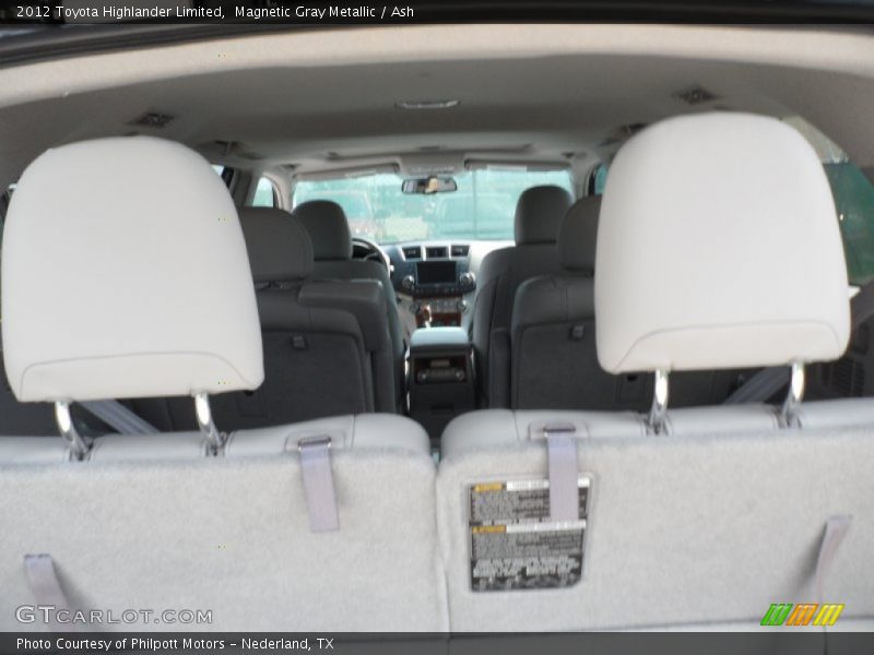 Magnetic Gray Metallic / Ash 2012 Toyota Highlander Limited