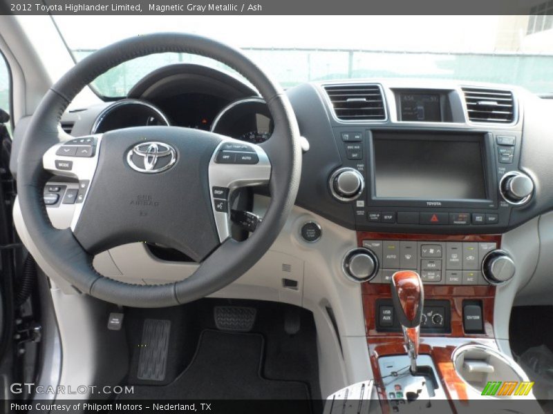 Magnetic Gray Metallic / Ash 2012 Toyota Highlander Limited