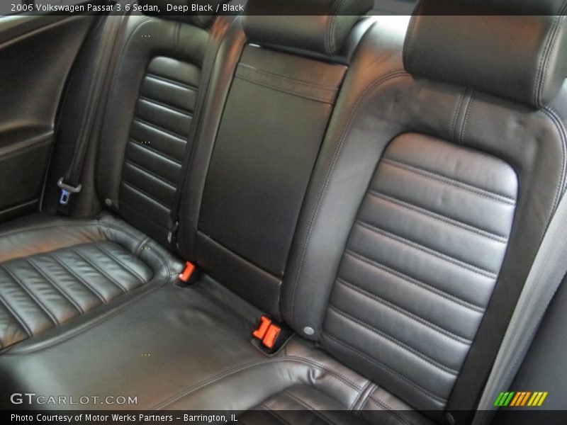 Deep Black / Black 2006 Volkswagen Passat 3.6 Sedan