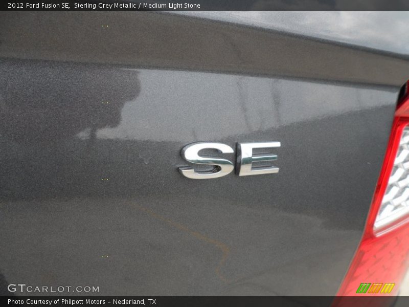 Sterling Grey Metallic / Medium Light Stone 2012 Ford Fusion SE