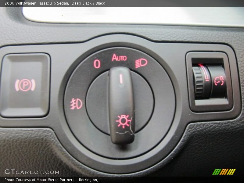 Deep Black / Black 2006 Volkswagen Passat 3.6 Sedan