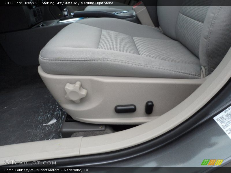 Sterling Grey Metallic / Medium Light Stone 2012 Ford Fusion SE