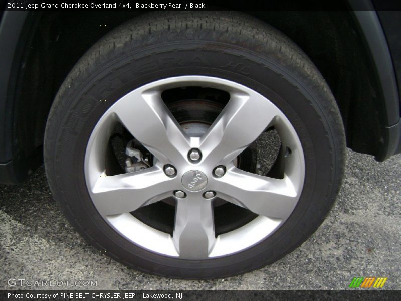  2011 Grand Cherokee Overland 4x4 Wheel