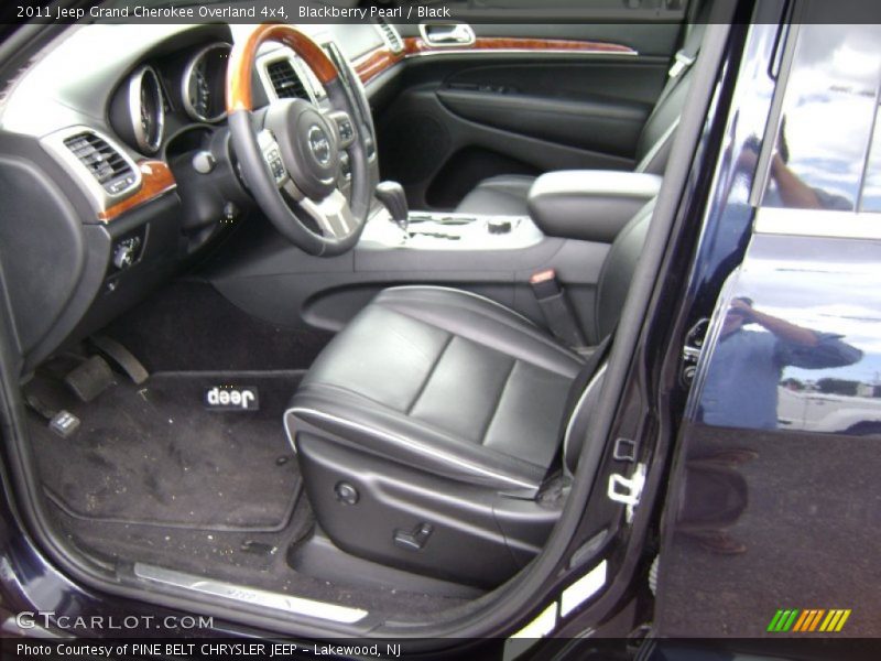  2011 Grand Cherokee Overland 4x4 Black Interior