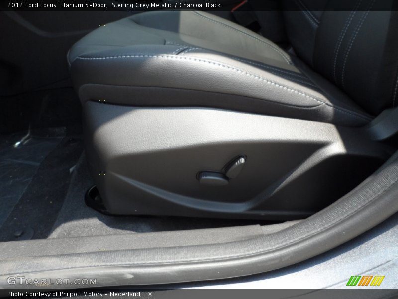 Sterling Grey Metallic / Charcoal Black 2012 Ford Focus Titanium 5-Door