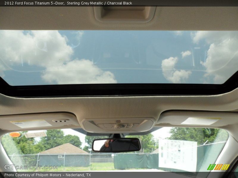 Sterling Grey Metallic / Charcoal Black 2012 Ford Focus Titanium 5-Door