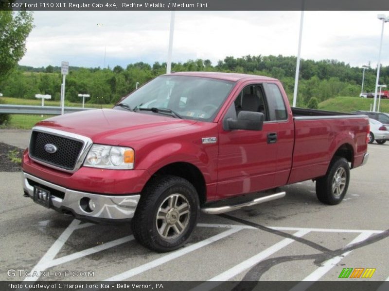 Front 3/4 View of 2007 F150 XLT Regular Cab 4x4