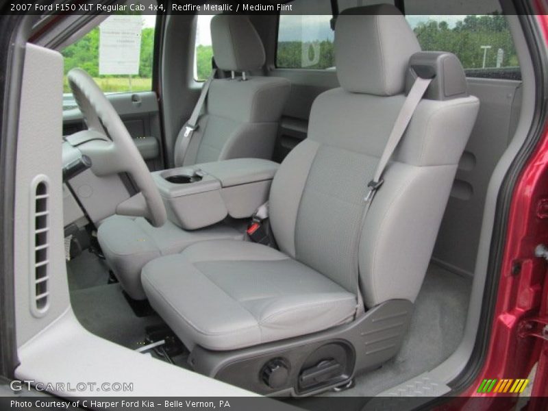Front Seat of 2007 F150 XLT Regular Cab 4x4