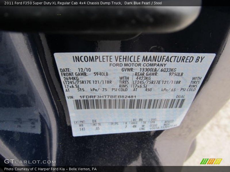 DX - 2011 Ford F350 Super Duty XL Regular Cab 4x4 Chassis Dump Truck