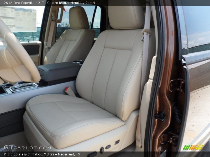 Front Seat of 2012 Expedition XLT