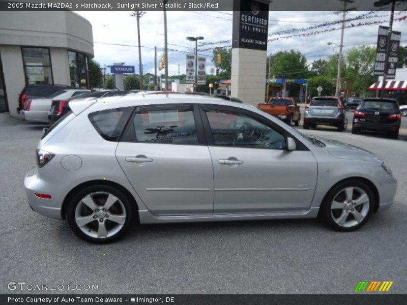 Sunlight Silver Metallic / Black/Red 2005 Mazda MAZDA3 s Hatchback