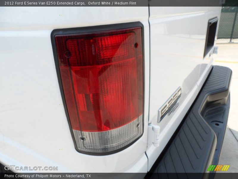 Oxford White / Medium Flint 2012 Ford E Series Van E250 Extended Cargo