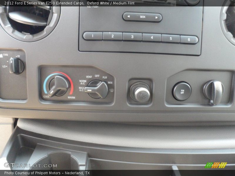 Oxford White / Medium Flint 2012 Ford E Series Van E250 Extended Cargo