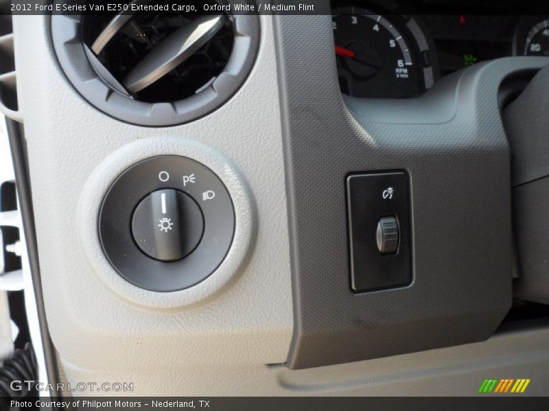 Oxford White / Medium Flint 2012 Ford E Series Van E250 Extended Cargo