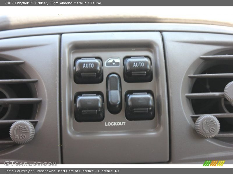 Light Almond Metallic / Taupe 2002 Chrysler PT Cruiser
