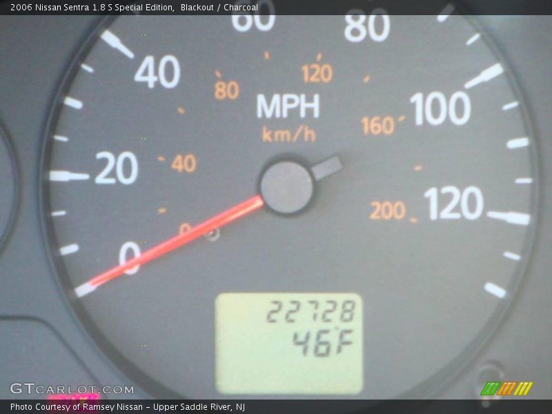 Blackout / Charcoal 2006 Nissan Sentra 1.8 S Special Edition