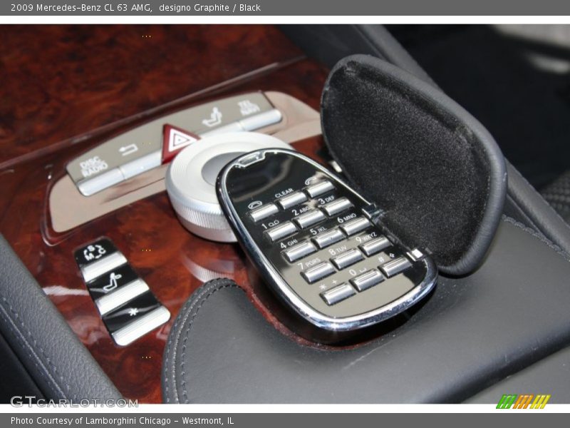Controls of 2009 CL 63 AMG