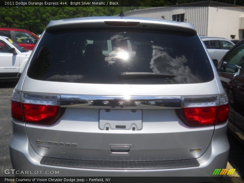 Bright Silver Metallic / Black 2011 Dodge Durango Express 4x4