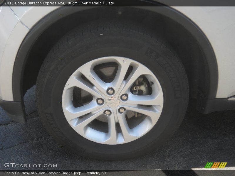 Bright Silver Metallic / Black 2011 Dodge Durango Express 4x4