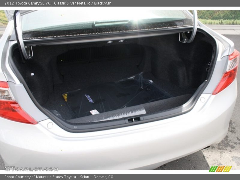 Classic Silver Metallic / Black/Ash 2012 Toyota Camry SE V6