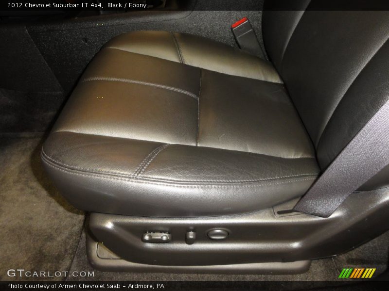 Black / Ebony 2012 Chevrolet Suburban LT 4x4