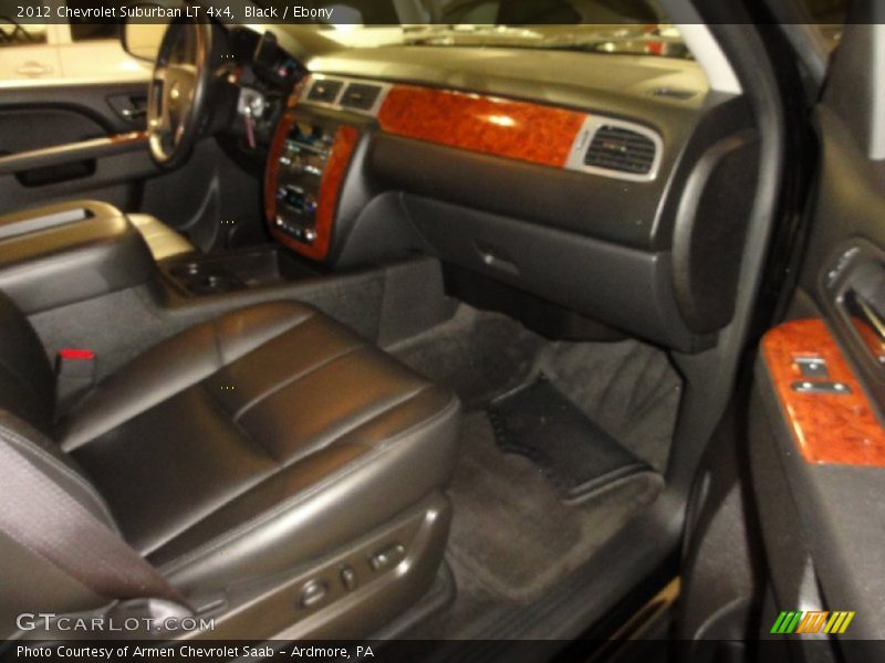 Black / Ebony 2012 Chevrolet Suburban LT 4x4