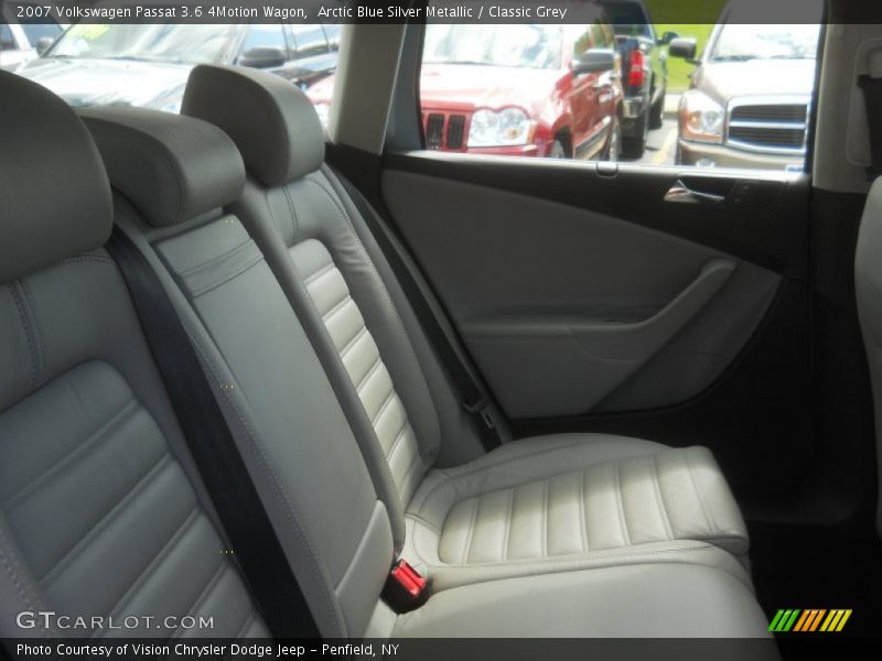 Rear Seat of 2007 Passat 3.6 4Motion Wagon