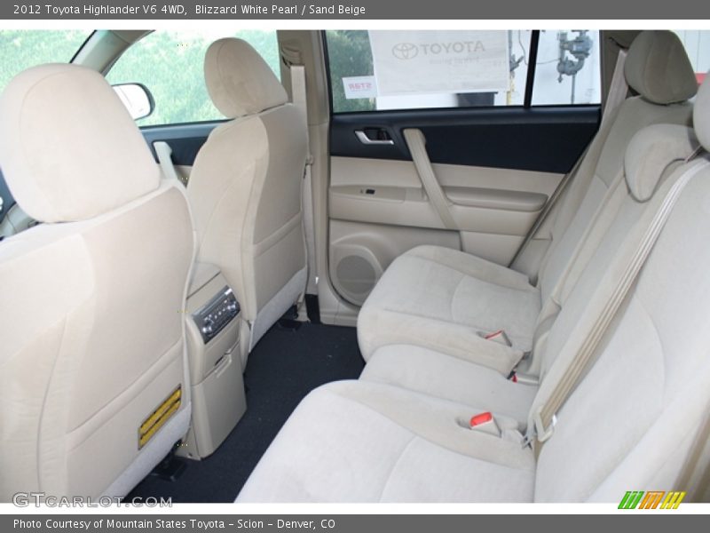 Blizzard White Pearl / Sand Beige 2012 Toyota Highlander V6 4WD