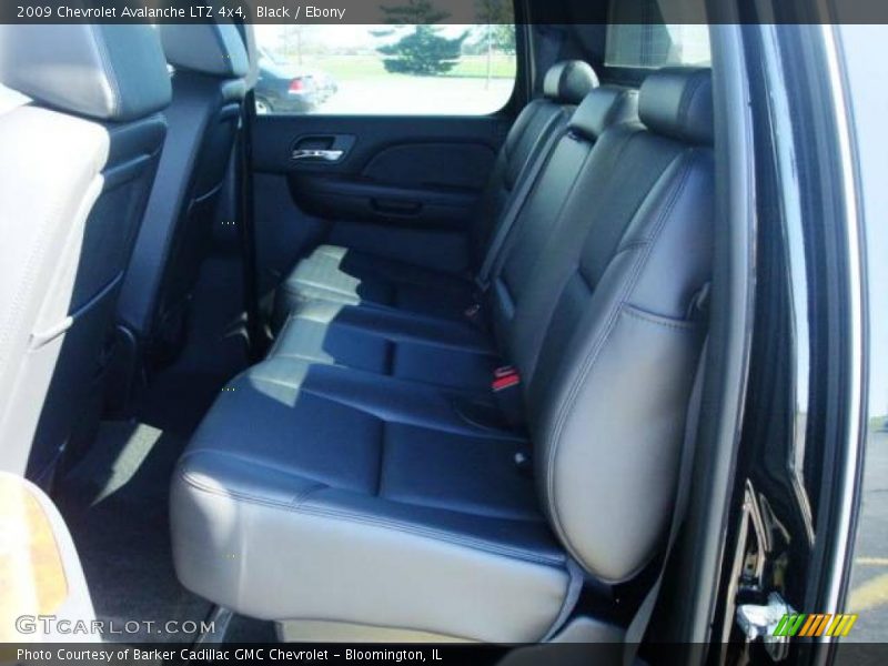Black / Ebony 2009 Chevrolet Avalanche LTZ 4x4